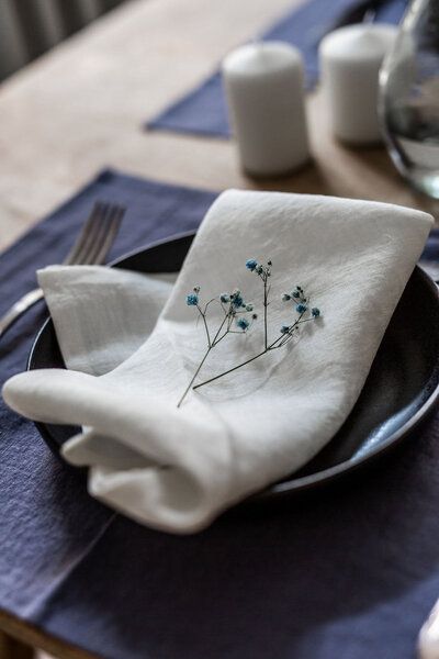 AmourLinen Leinen-Servietten 2er-Set AmourLinen Leinen-Servietten 2er-Set von AmourLinen