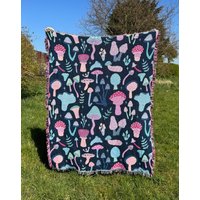 Pilze Gewebte Baumwolle Überwurf 138 X 182 cm Auf Bestellung von AmyHastingsTextiles