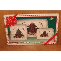 3 Stück Lackierttablett-Set - Neu in Box Unbenutzt Weihnachtsbaum-Szene Behandelt Leicht Servierfächer Eingebettet , Ideal Für Cookies von AnEraOfMemories