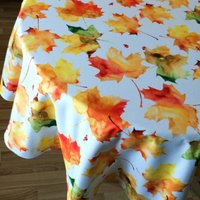 Baumwoll-Tischdecke - Rund Oval Quadratisch Tischdecke Ahorn Herbstlaub- Fallende Blätter von AnFabric