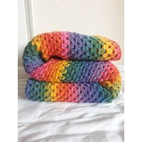 Gehäkelte Decke, Handgemachte Regenbogendecke Für Einzelbett, Persönliche Größe Bettdecke von AnatoliaDreams