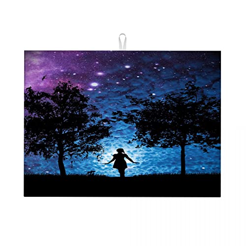 Abtropfmatten mit Baum-Silhouette, Mädchen, für die Arbeitsplatte, Geschirrtrocknermatte für die Theke, Geschirrmatte, Deko, groß, 45,7 x 61 cm Abtropfmatten mit Baum-Silhouette, Mädchen, für die Arbeitsplatte, Geschirrtrocknermatte für die Theke, Geschirrmatte, Deko, groß, 45,7 x 61 cm von Anceky
