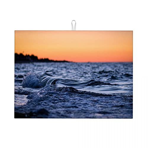 Geschirrabtropfmatte mit Meereswellen-Motiv für Küchentheke, Abtropfmatte, Küchendekor, groß, 45,7 x 61 cm Geschirrabtropfmatte mit Meereswellen-Motiv für Küchentheke, Abtropfmatte, Küchendekor, groß, 45,7 x 61 cm von Anceky