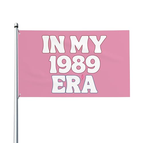 In My 1989 Era Flagge 3x5 – Retro Outdoor Gartenbanner mit zwei Ösen von Anceky