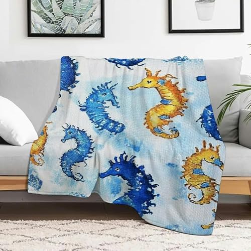 Warme, gemütliche Flanelldecke mit Seepferdchen-Motiv, weich, strapazierfähig, Mehrzweck-Geschenk für Sofa, Reisen, Camping, Bett, Stuhl, 127 x 152 cm Warme, gemütliche Flanelldecke mit Seepferdchen-Motiv, weich, strapazierfähig, Mehrzweck-Geschenk für Sofa, Reisen, Camping, Bett, Stuhl, 127 x 152 cm von Anceky