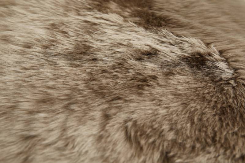 Teppich Schaffell 85 x 60 cm dark oak Teppich Schaffell 85 x 60 cm dark oak von Andiamo