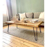Couchtisch Geölt Aus Gerüstbohlen | Wohnzimmertisch Massivholz Altholz Coffeetable Holz Couchtisch Geölt Aus Gerüstbohlen | Wohnzimmertisch Massivholz Altholz Coffeetable Holz von AndreKarger