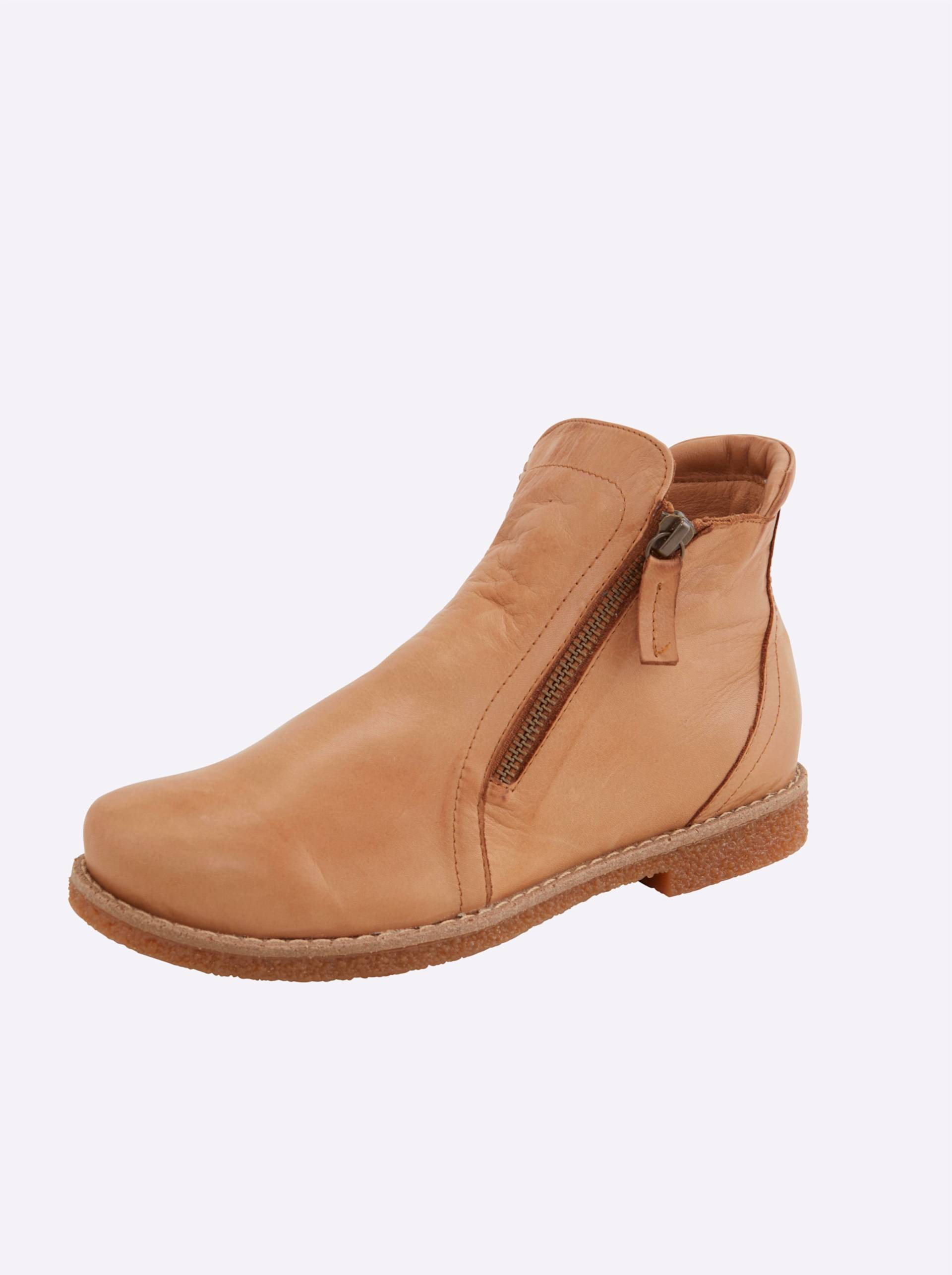 Stiefelette in camel von heine von heine