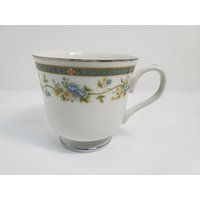 Sango Barclay Tea Cup, Japan von AndreasAntiquesFinds