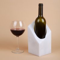 Handgefertigter Weinflaschenhalter Aus Weißem Marmor Einzigartiges Weinregal von AndresStoneDesign