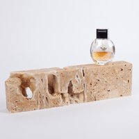 Natürliches Travertinsteinfragment Schmuckständer, Alabaster Prop Natürliches Travertinsteinfragment Schmuckständer, Alabaster Prop von AndresStoneDesign