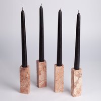 Rosa Travertin Kerzenständer Set Of Vier/Kerzenhalter 12 cm von AndresStoneDesign