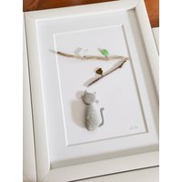 Andressâ - Seeglasbild Katze Und Vögelchen Mit Steinen, Treibholz Echtem Seeglas Aus Der Ostsee von AndressaSchmuck