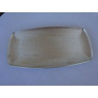 Kleines Tablett Servierplatte Aluminium Silberoptik 60Er Jahre Kleines Tablett Servierplatte Aluminium Silberoptik 60Er Jahre von AngelasAllerlei