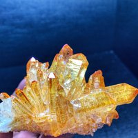 Natürliches Wasserkristall Clusterelectroplated Yellow Crystal Cluster All Star Healing Spar von Angelcarving
