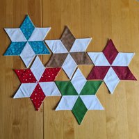 Sterndeckchen, Untersetzer, Platzset - Kleine Mitteldecke in Sternform von AngelikasPatchwork