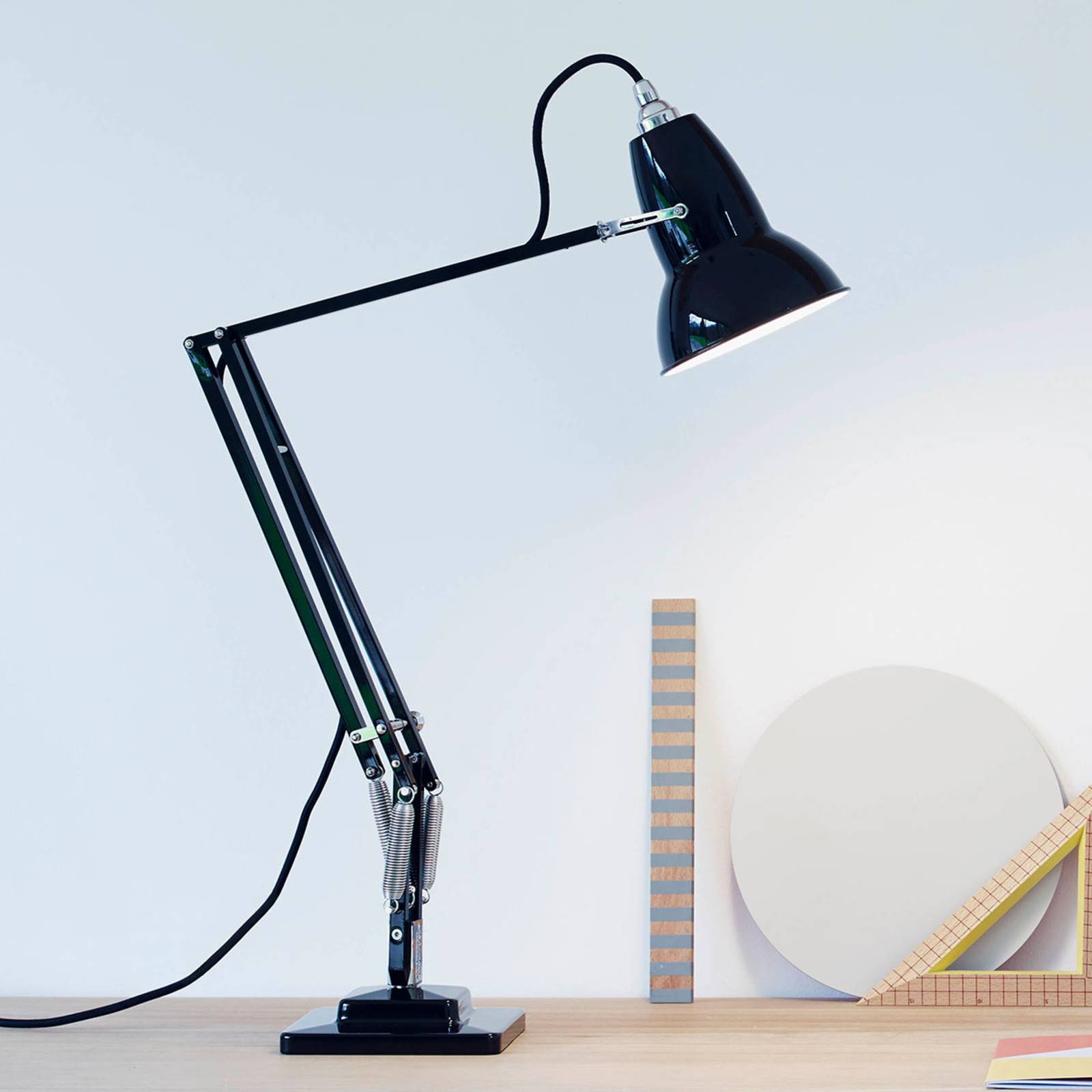 Anglepoise Original 1227 Tischlampe schwarz von Anglepoise