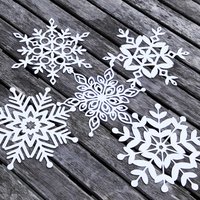 10 Große Schneeflocken in 5 Designs Fensterdeko Hochzeitsdeko von AniPolDesign