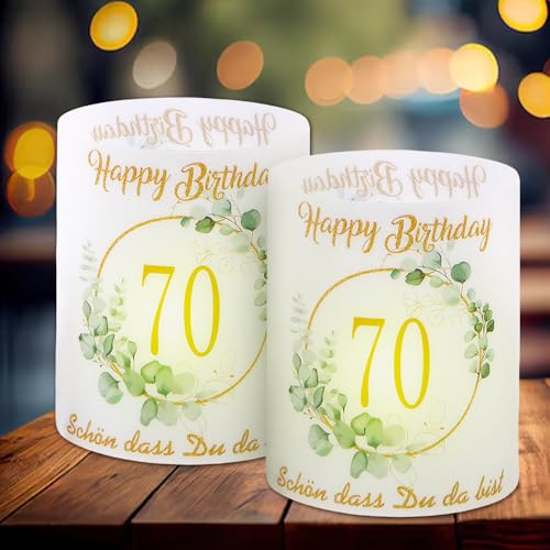 Anicy 12er Windlicht Set - 7 cm Glas Kerzenhalter für Teelichter oder Kerzen - 70. Geburtstag Deko für Frau oder Mann - 'Schön, dass du da bist' - 5 x 3 x 1 cm Anicy 12er Windlicht Set - 7 cm Glas Kerzenhalter für Teelichter oder Kerzen - 70. Geburtstag Deko für Frau oder Mann - 'Schön, dass du da bist' - 5 x 3 x 1 cm von Anicy