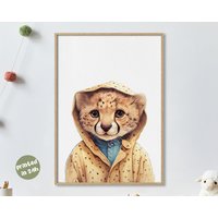 Gepard Wanderer | Abenteurer Porträt Neutrale Kinderdrucke Safari Kunst Für Mädchen Gedruckte I Umweltfreundliche Poster Geschenkidee von Animalismus