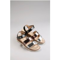 Aniston SHOES Keilsandalette, Sandale, Sommerschuh, Klettschuh, Metallic-Optik - NEUE KOLLEKTION Aniston SHOES Keilsandalette, Sandale, Sommerschuh, Klettschuh, Metallic-Optik - NEUE KOLLEKTION von Aniston Shoes