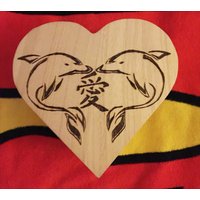 13x15x8 cm Delfin Box Für Liebe Und Herz - Brennend Brandmalerei von AnitasCraftShop