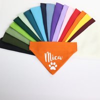 Personalisiertes Hundehalstuch Über Dem Halsband, Personalisierter Stempel Hund Oder Katzenhalstuch, Mädchen Wendbares Hundehalstuch, Blumen Name von AnitasStitches