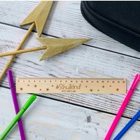 Individuelles Lineal Aus Holz | Geschenk Zur Einschulung Oder Für Die Schultüte Schulkind Messlatte 20cm Personalisiert Mit Namen von AnkeskreativeSuite