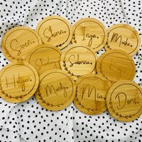 Personalisierter Untersetzer Aus Bambus | Individuelles Geschenk Zur Hochzeit Oder Geburtstag Für Unternehmen von AnkeskreativeSuite