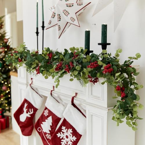 Anna's Whimsy Weihnachtskranz, Künstliche Girlande, Winterlicher Roter Beerenkranz, Künstliche Eukalyptus Kränze Für Innen- Und Außendekoration Bei Winterfesten (192 cm) von Anna's Whimsy