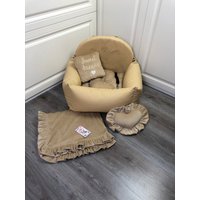 Beige Eco Leder Hund Autositz Pet Driving Kit Designer Auto Sitz Luxus Bett Für Reisen Custom Autositz von AnnaHappydog