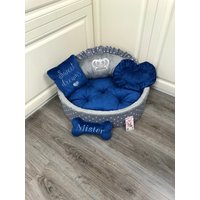 Grau Polka Dot Und Blau Designer Hundebett Personalisiert Gezapftes Luxus Welpe Bett Nach Maß Geburtstag Hund Geschenk von AnnaHappydog