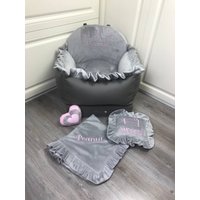 Grau Und Rosa Personalisierte Hund Autositz Luxus Grau Fahrset Designer Docar Sitz Bett Für Reisen von AnnaHappydog