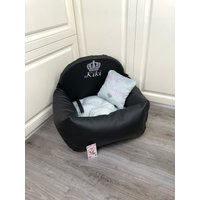 Personalisierte Hund Autositz in Schwarz Und Grau Fahr Kit Designer Auto Sitz Luxus Bett Für Reisen Customized von AnnaHappydog