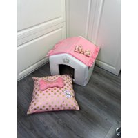 Rosa Flamingo Und Creme Hundehaus Mit Goldenen Tupfen Luxus-Haustierhaus in Rosa Prinzessin Hundebett Katzenbett Maßgeschneidertes Puppy House von AnnaHappydog