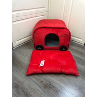 Personalisierte Rot Minky Fell Hunde Auto Bett Handgemachtes Haustier Haus von AnnaHappydog