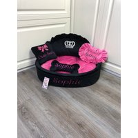 Schwarzes Und Rosa Prinzessinnen Hundebett Mit Krone Funkelt Designer Haustier Bett Katze Personalisiertes Geburtstag Hund Geschenk von AnnaHappydog