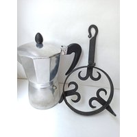 Vintage Untersetzer Für Heißes Metall Skandinavien Tischuntersetzer Hot Stand Trivet Heiße Gerichte Küche von AnnaRaud