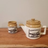Vintage Handgemachte Individuelle Teekanne Und Zucker/Honig Topf, Edmonton Kanada von AnneLouiseVintageCo