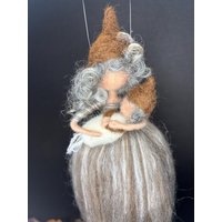 Waldorf|Filzfigur|Herbst|Jahreszeitentisch| Wurzelkind|Unikat|Handarbeit|Filzkunst|Herbstdeko|Filz|Geschenk Geburt|Mutter Erde von AnnikasFilzwerkstatt