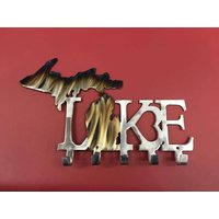 See 5 Haken. Herzen. Michigan. Mantel. Schlüssel. Hund Leine. Geschenk. Housewarming. Startseite. Ihre. Ihn. Eingangsbereich. Küche von AnnzMetalzDesignz