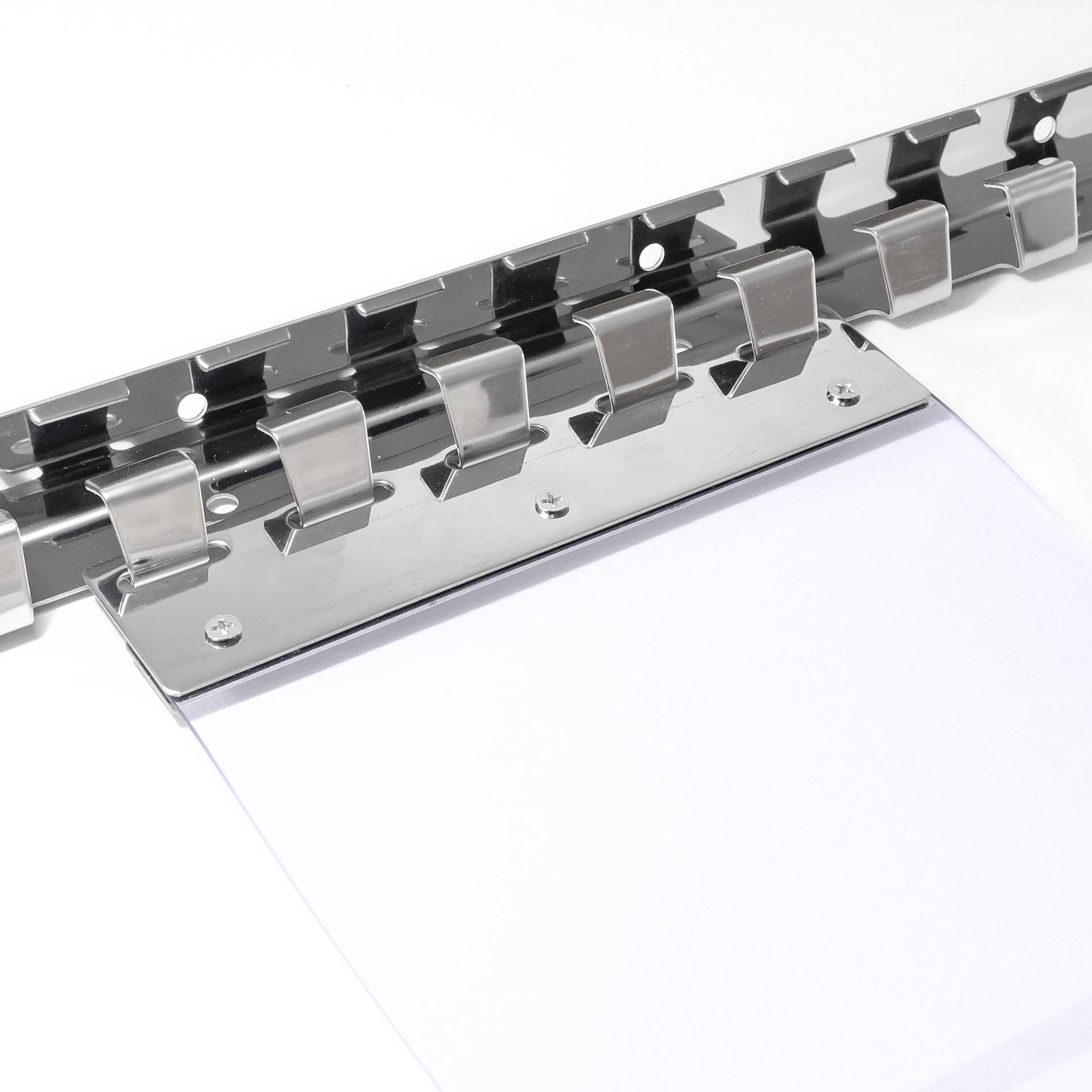 Befestigungsschiene Set Edelstahlschiene L-1m für PVC Streifenvorhänge Lamellen in der Breite 30cm Befestigungsschiene Set Edelstahlschiene L-1m für PVC Streifenvorhänge Lamellen in der Breite 30cm von Anro
