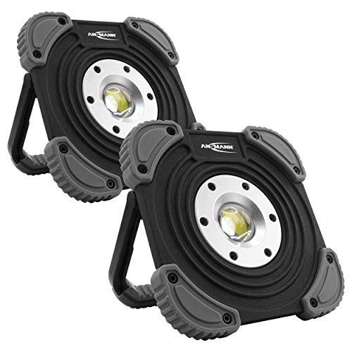 ANSMANN LED Baustrahler mit Akku 1400 Lumen & 10W (2 Stück) - aufladbare Arbeitsleuchte flexibel & dimmbar IP64 - robuster LED Strahler für Baustelle, Werkstatt & Garage von Ansmann