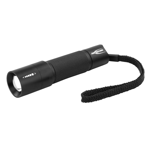 ANSMANN LED Taschenlampe M100F inkl AA Batterien - Outdoor LED Arbeitsleuchte 115 Lumen & 3 Funktionen - Handlampe mit stufenloser Fokussierung für Camping & Werkstatt - Spritzwassergeschützt IP54 von Ansmann