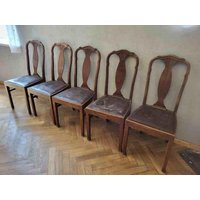 5 Alte Holzstühle 5 Alte Holzstühle von AntikDekoVintage