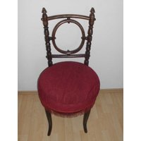 Alter Biedermeier Holzstuhl Mit Rotem Bezug, Stuhl Alter Biedermeier Holzstuhl Mit Rotem Bezug, Stuhl von AntikDekoVintage