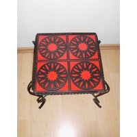 Blumenhocker Aus Den 70Er Jahren, Gut Erhalten, Rote Fliesen Blumenhocker Aus Den 70Er Jahren, Gut Erhalten, Rote Fliesen von AntikDekoVintage