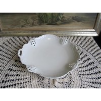 Vintage Rosenthal Group Germany Classic Rose Tablett Servierplatte, Sammlung Durchbrochene Porzellanschale, 30 cm von AntikGift