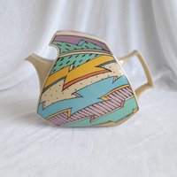 Vintage Rosenthal Iconic Memphis Style Dorothy Hafner Teekanne, Blitz, 1980Er Jahre Vintage Rosenthal Iconic Memphis Style Dorothy Hafner Teekanne, Blitz, 1980Er Jahre von AntikGift