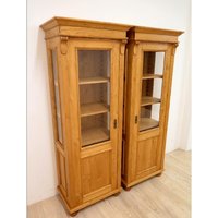 1 Paar Seitlich Verglaste Vitrinen in Weichholz Im Gründerzeitstil, "Antik-Lux" von AntikHandelLux